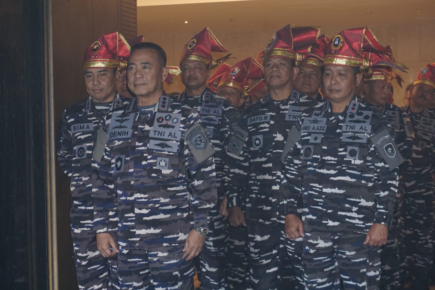 PANGKOARMADA I HADIRI TASYAKURAN HUT