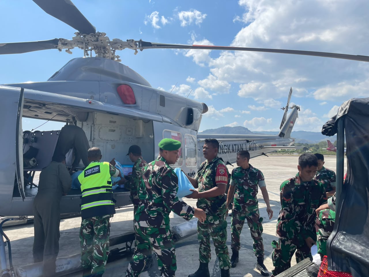 UNSUR UDARA TNI AL DISTRIBUSI LOGISTIK