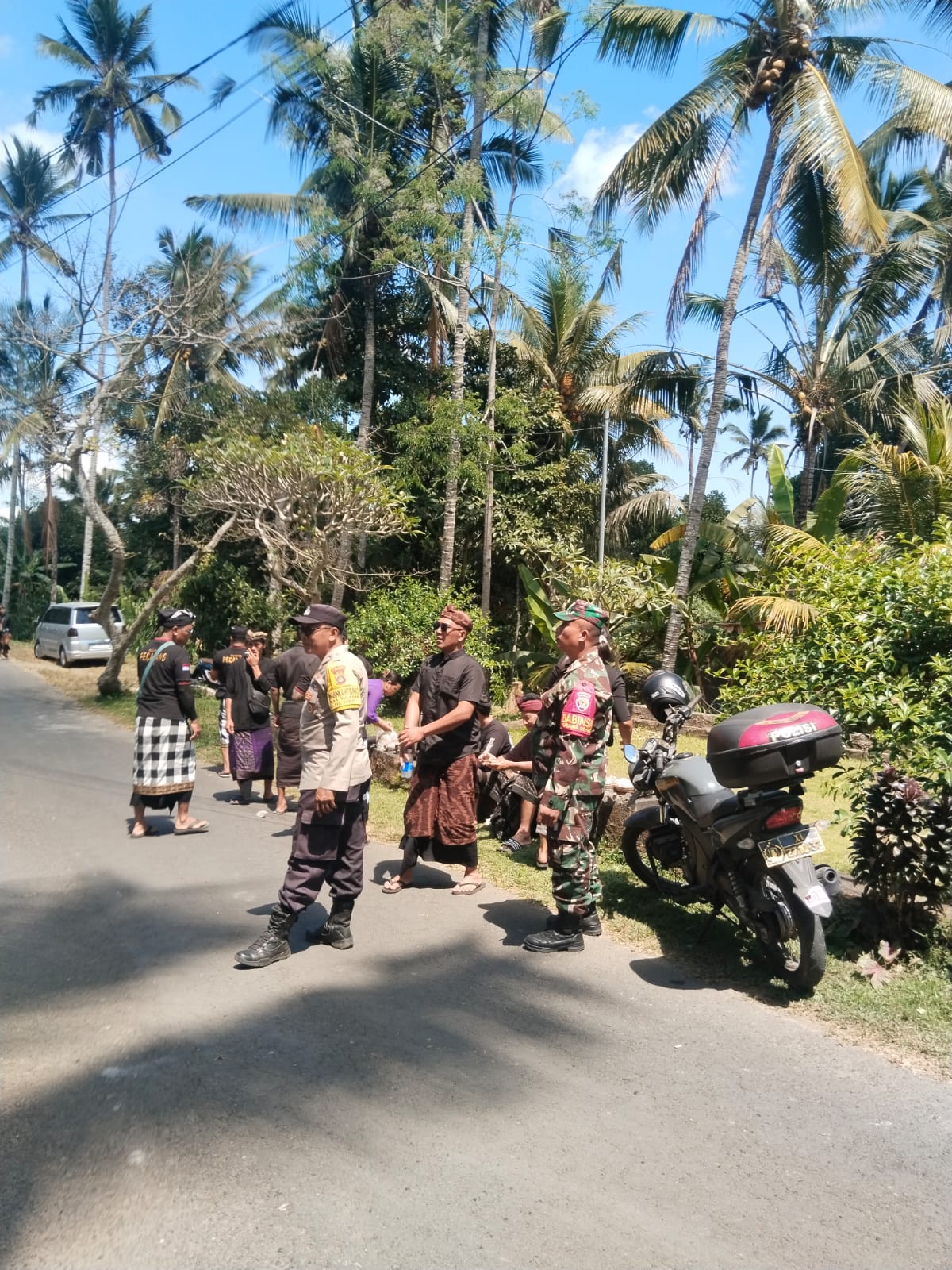 BABINSA DESA SULAHAN BERSAMA BHABINKAMTIBMAS