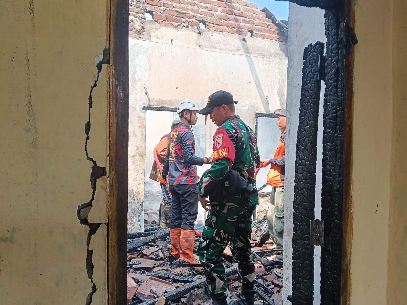 Dua Rumah Terbakar Di Kutorejo