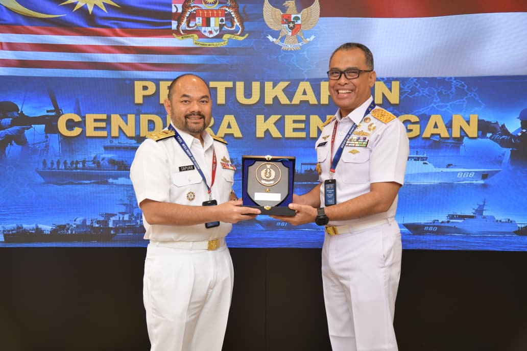 TNI AL BERSAMA TLDM GELAR RAPAT