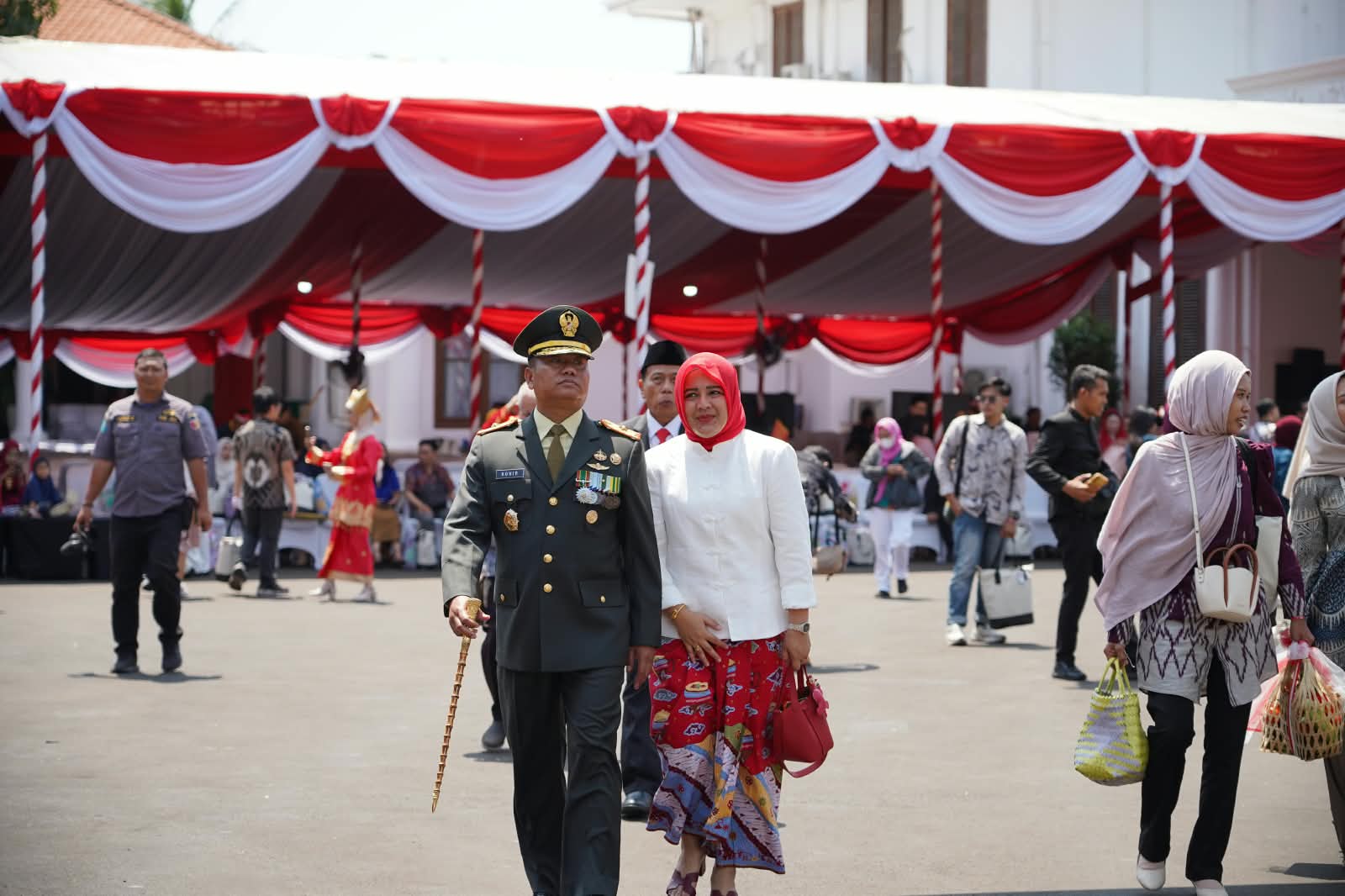 Brigjen TNI Kohir Hadir Di Grahadi
