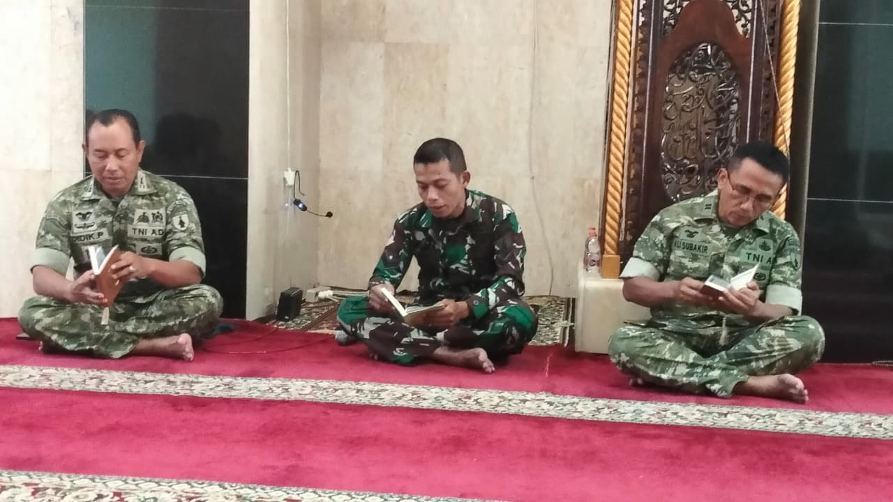 Kodim Surabaya Panjatkan Harapan