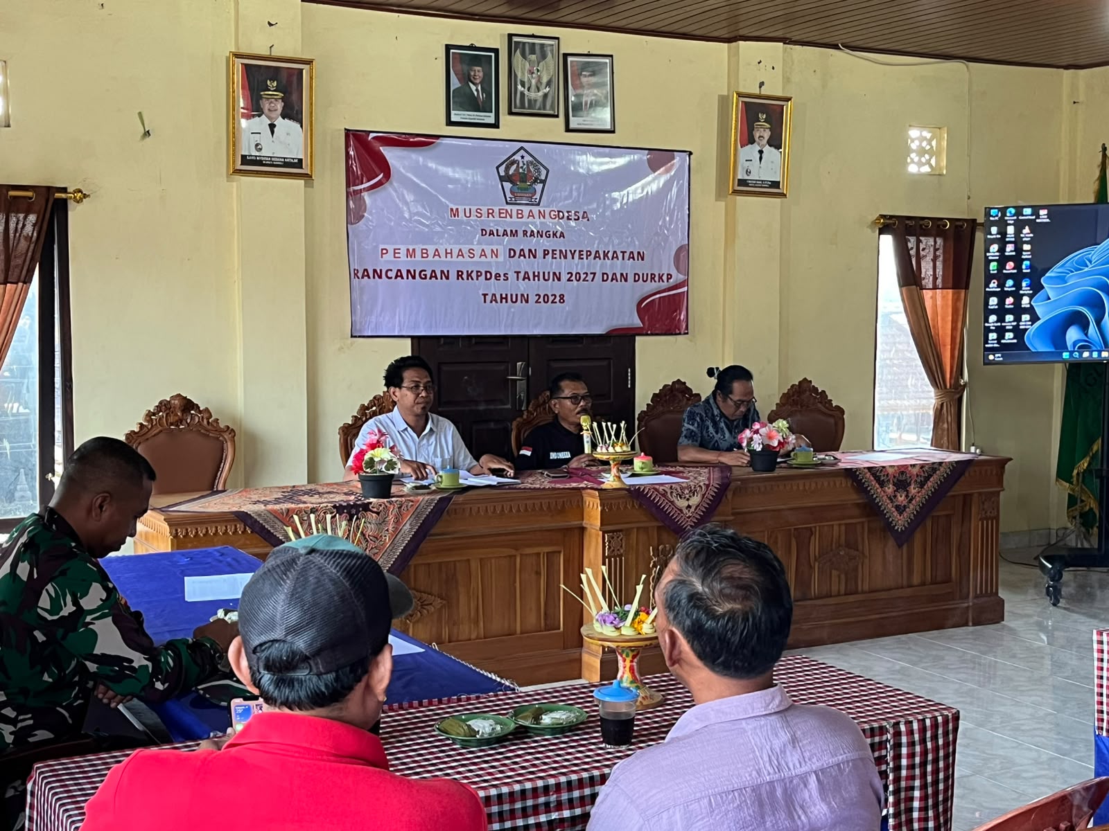 Babinsa Undisan Hadiri Musrenbangdes