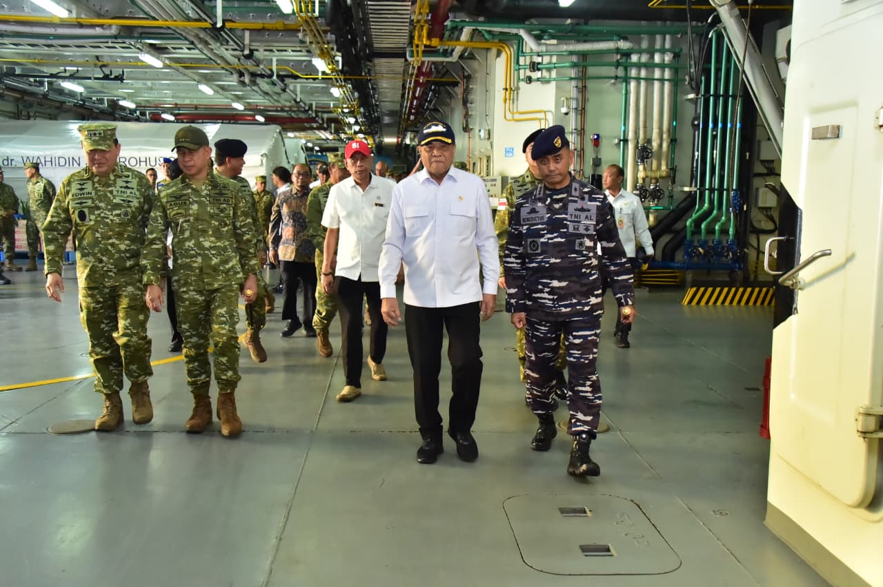 TNI AL EMBAN MISI DIPLOMASI DAN KEMANUSIAAN