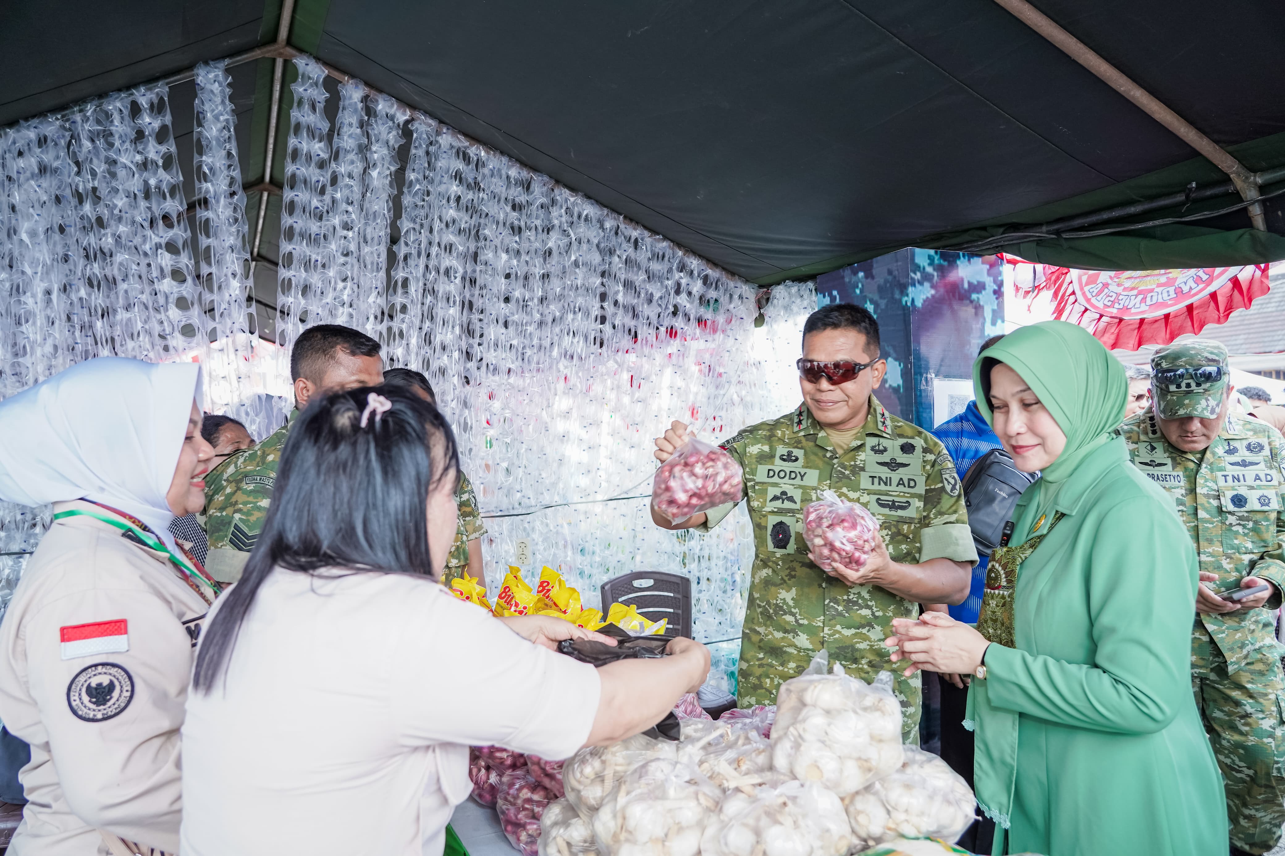 TNI Hadir Bawa Manfaat Ekonomi Bagi Masyarakat