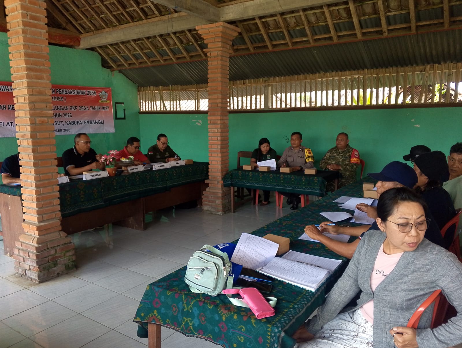 1001840679.jpg