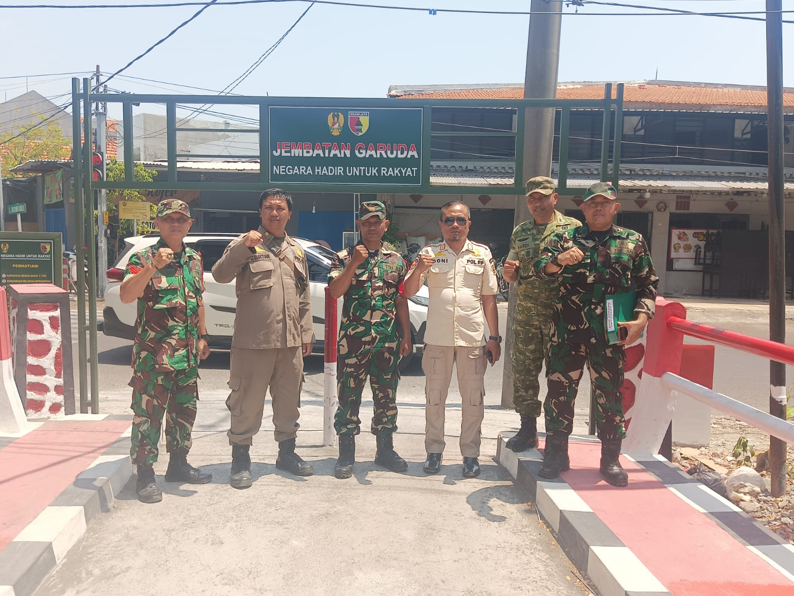 Dalwas Itjenad Mabesad Tinjau Pembangunan