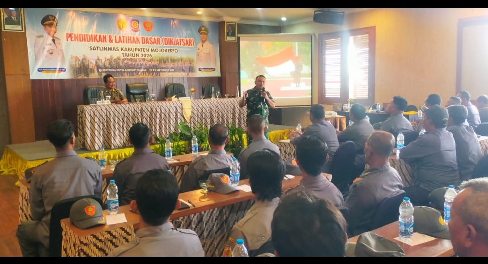 Pabungdim 0815 Sampaikan Peran Linmas