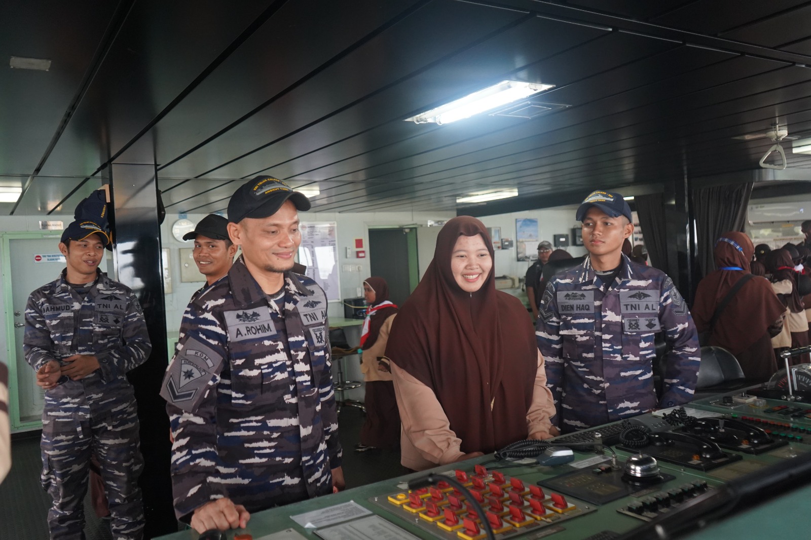 Kenalkan Dunia Bahari Dan Bela Negara