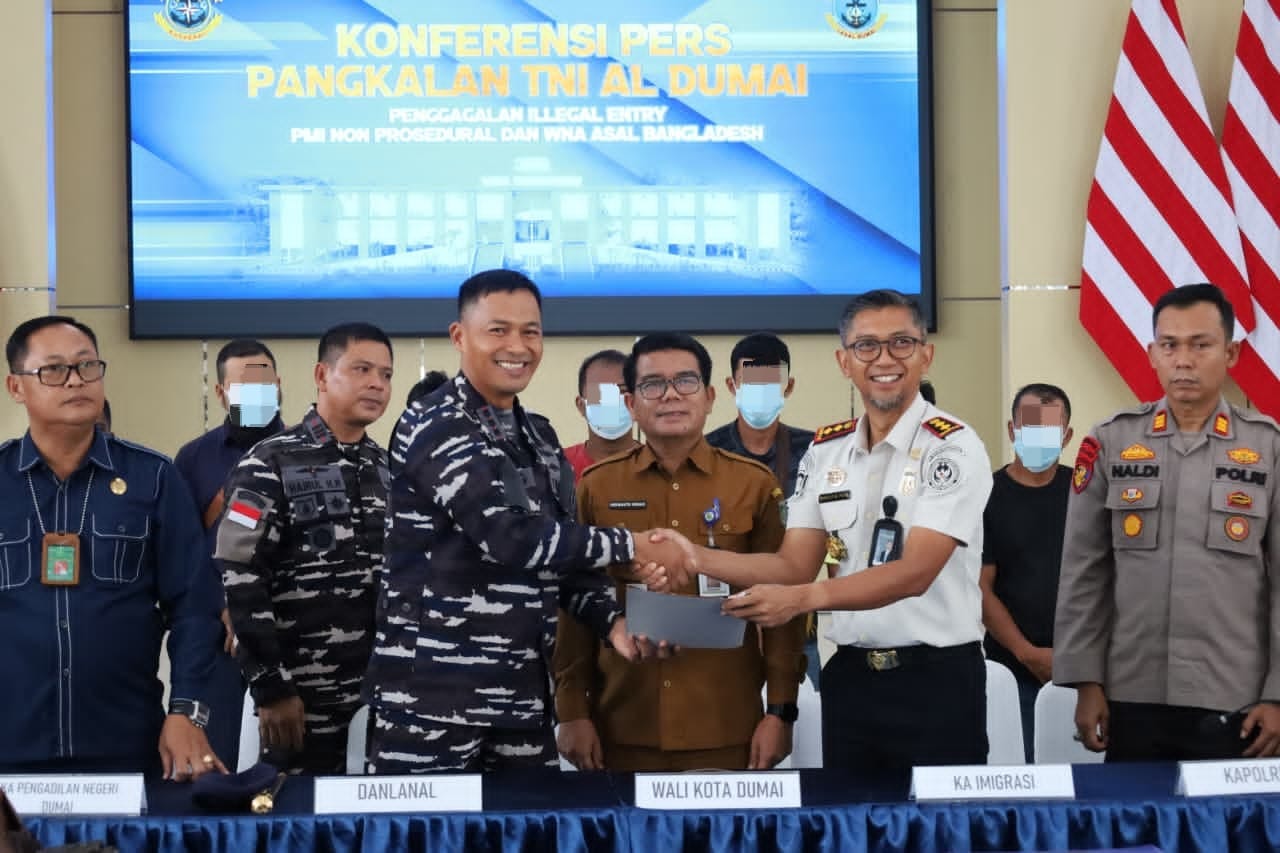 TIM GABUNGAN TNI AL GAGALKAN PENYELUNDUPAN
