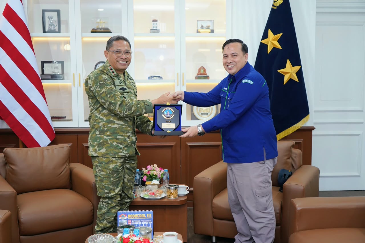 DANKODAERAL III  SAMBUT KEPALA STASIUN METEOROLOGI KELAS I