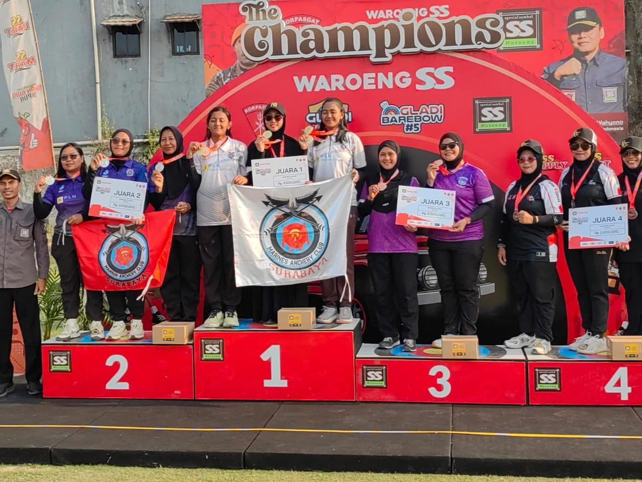 Atlet Panahan Putri Yonif 3 Marinir Borong Medali