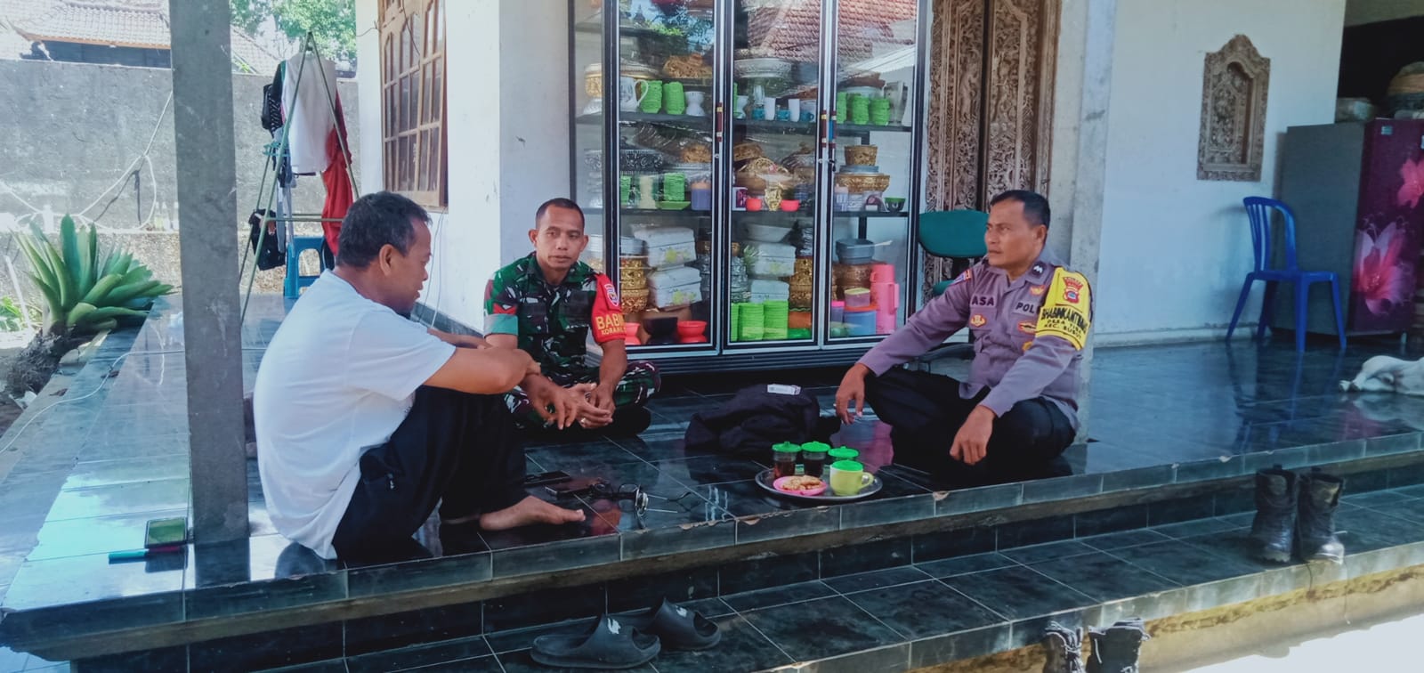 BABINSA DESA TIGA LAKSANAKAN ANJANGSANA DAN KOMSOS