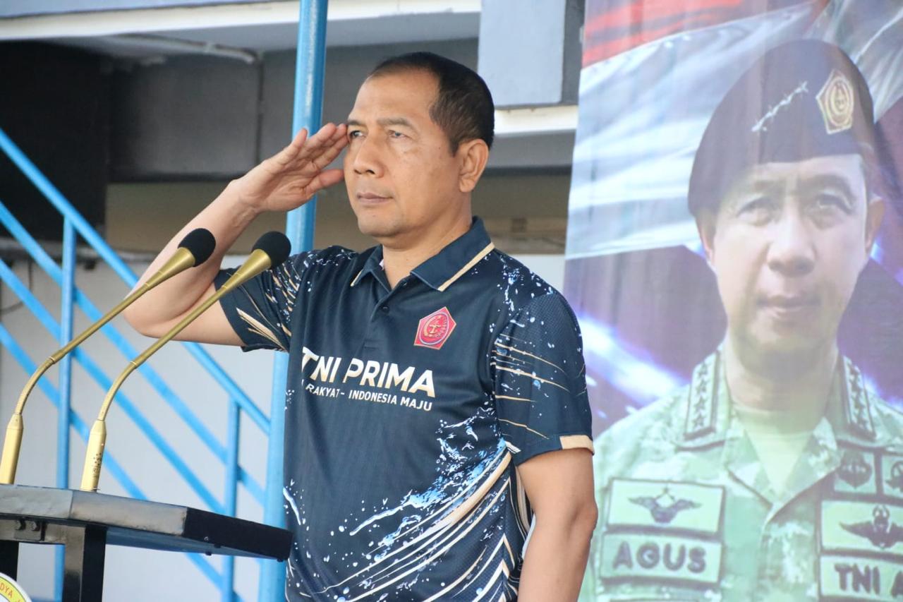 WADAN KODAERAL V HADIRI PEMBUKAAN