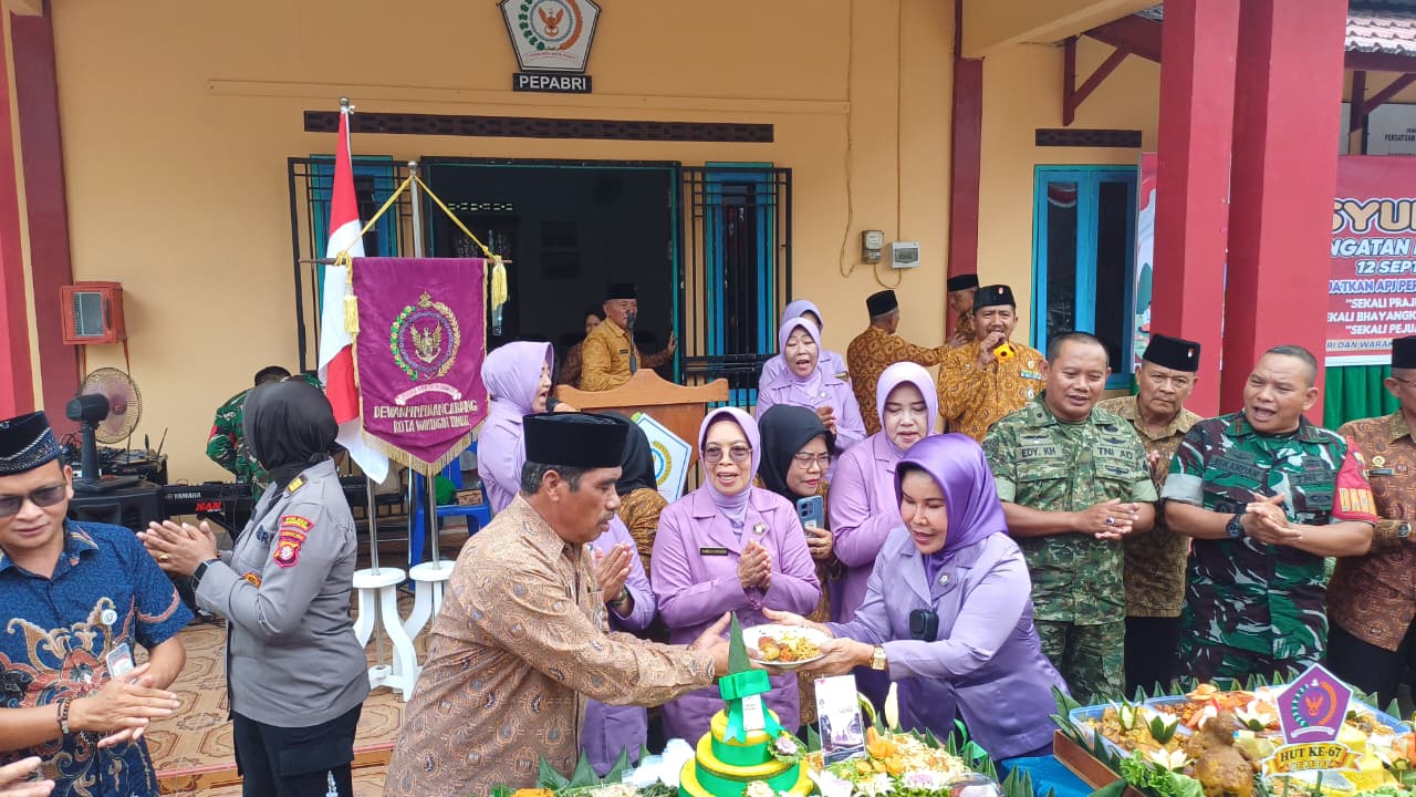 Komandan Kodim 1015/Sampit Hadiri HUT