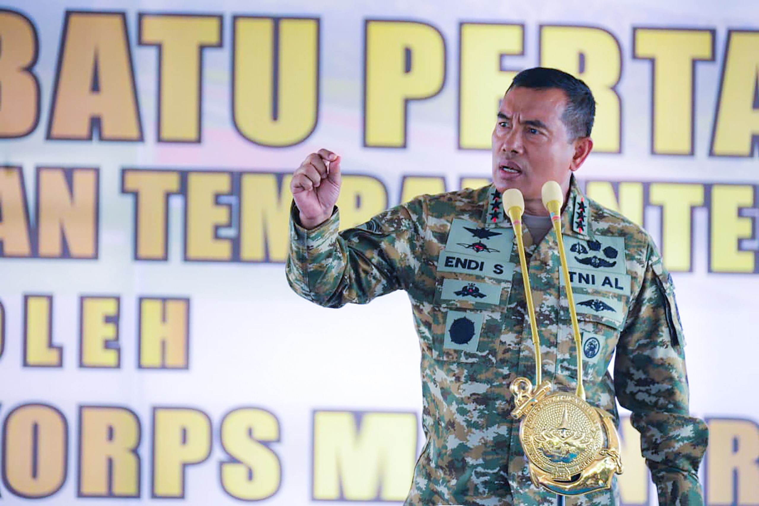 KORPS MARINIR BANGUN FASILITAS LATIHAN STANDAR