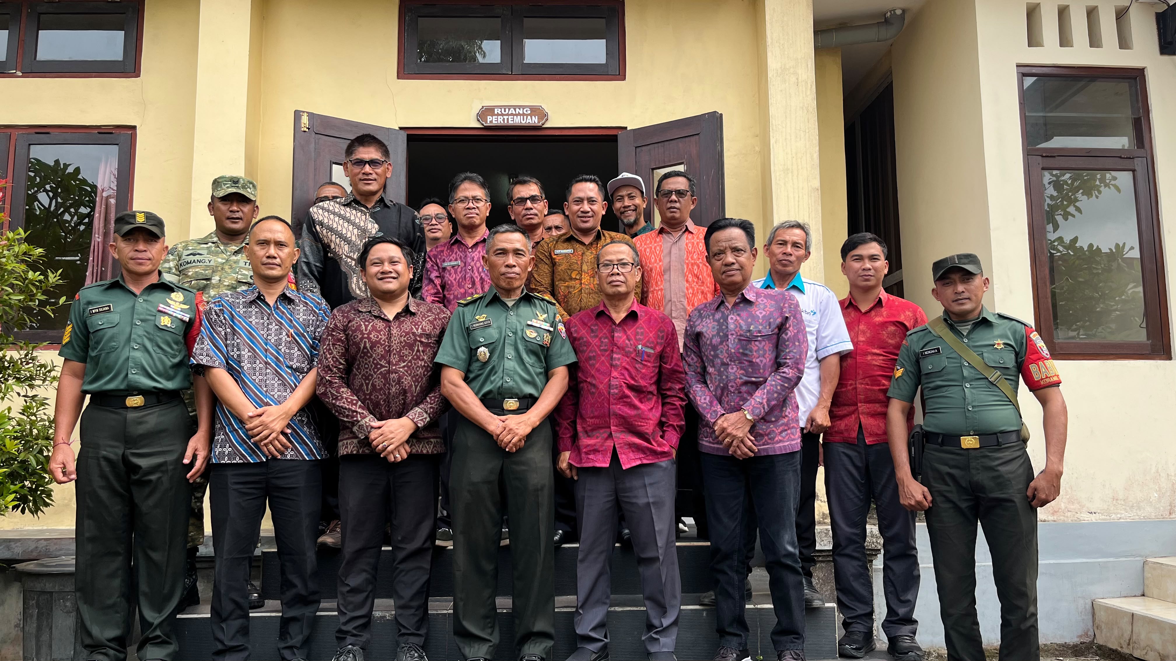 DANRAMIL BANGLI SOSIALISASIKAN PENERIMAAN CALON