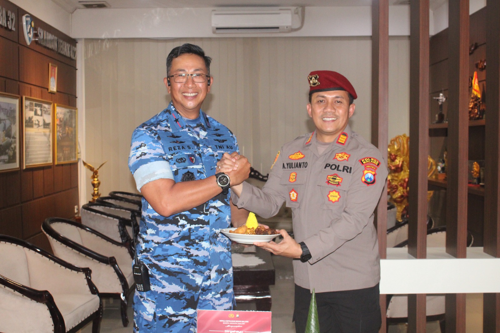 Polres Malang  Beri Kejutan Lanud Abd Saleh