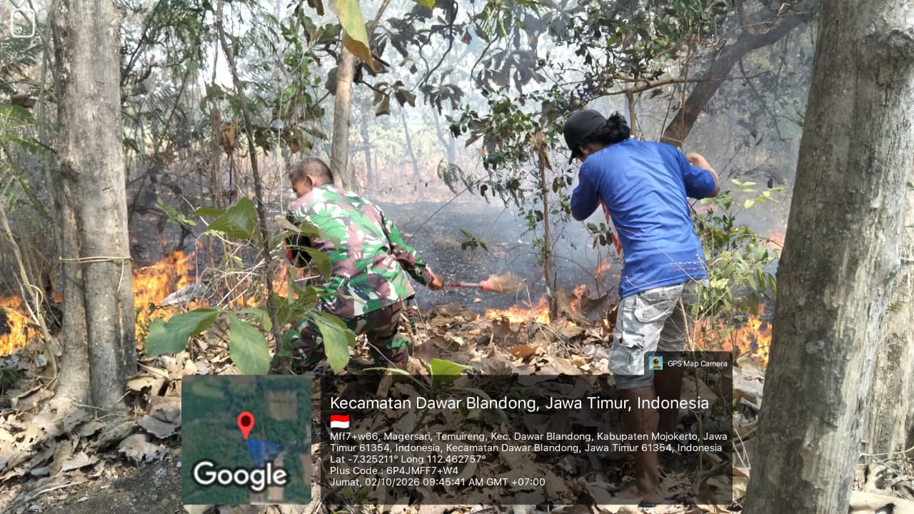 Koramil 0815/08 Dawarblandong Bersama Warga
