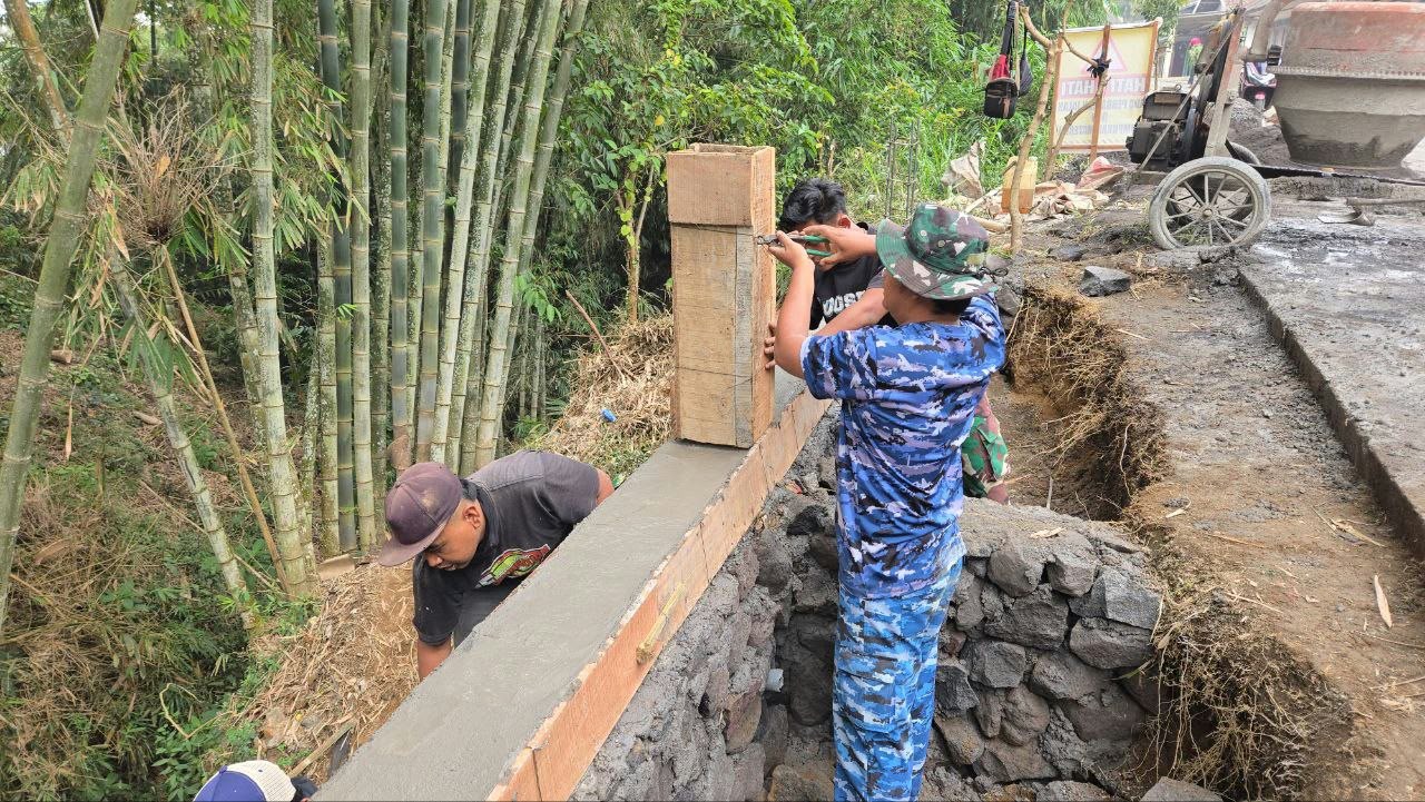TMMD KE-130 KODIM 0818/MALANG-BATU CAPAI 85%