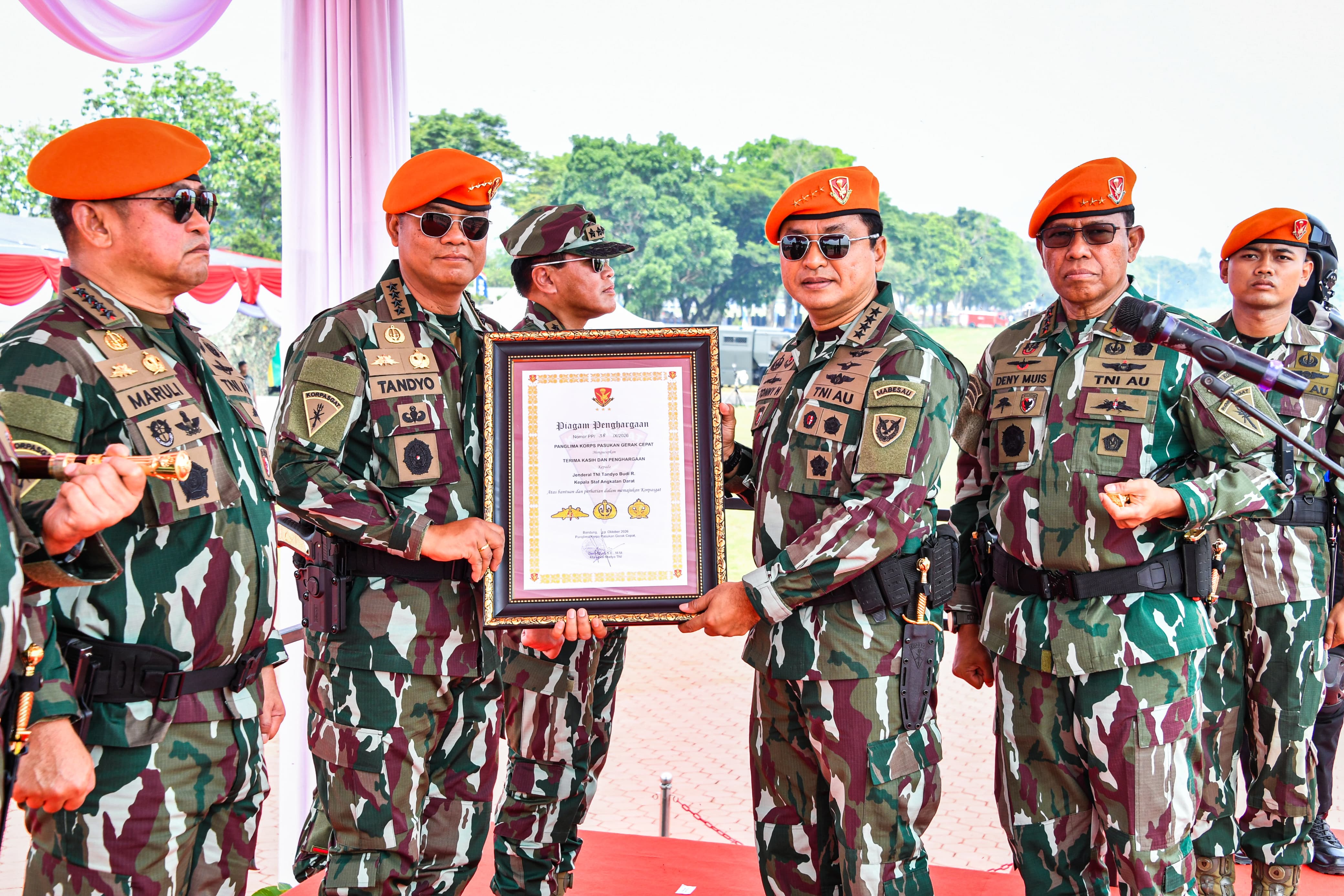Kasad Jadi Warga Kehormatan