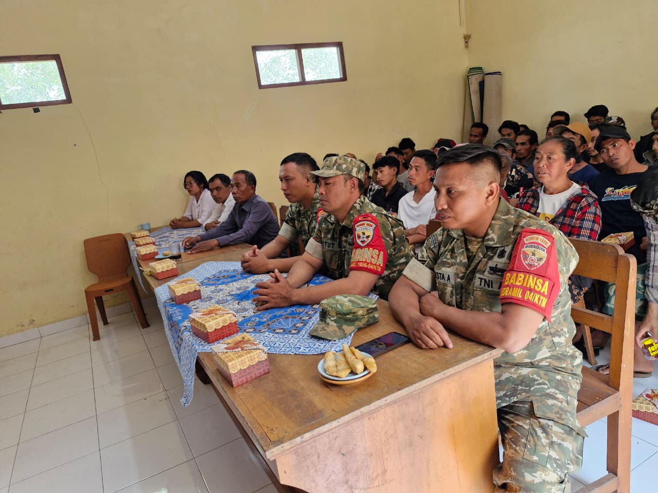 Babinsa Hadiri Serah Terima Bantuan