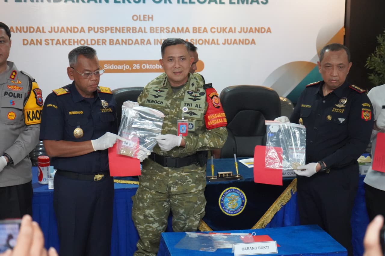 SINERGI TNI AL BERSAMA BEA CUKAI GAGALKAN PENYELUNDUPAN