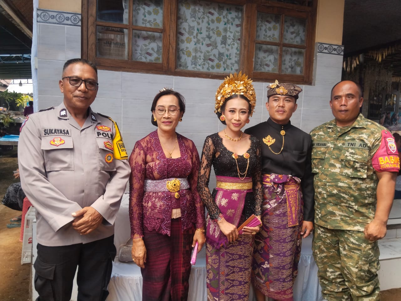Babinsa Bersama Bhabinkamtibmas Hadiri Upacara