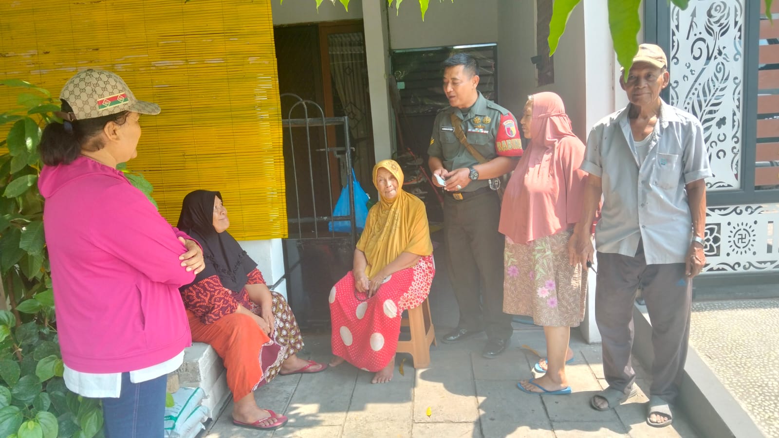 Babinsa Margorejo Sosialisasikan Penerimaan