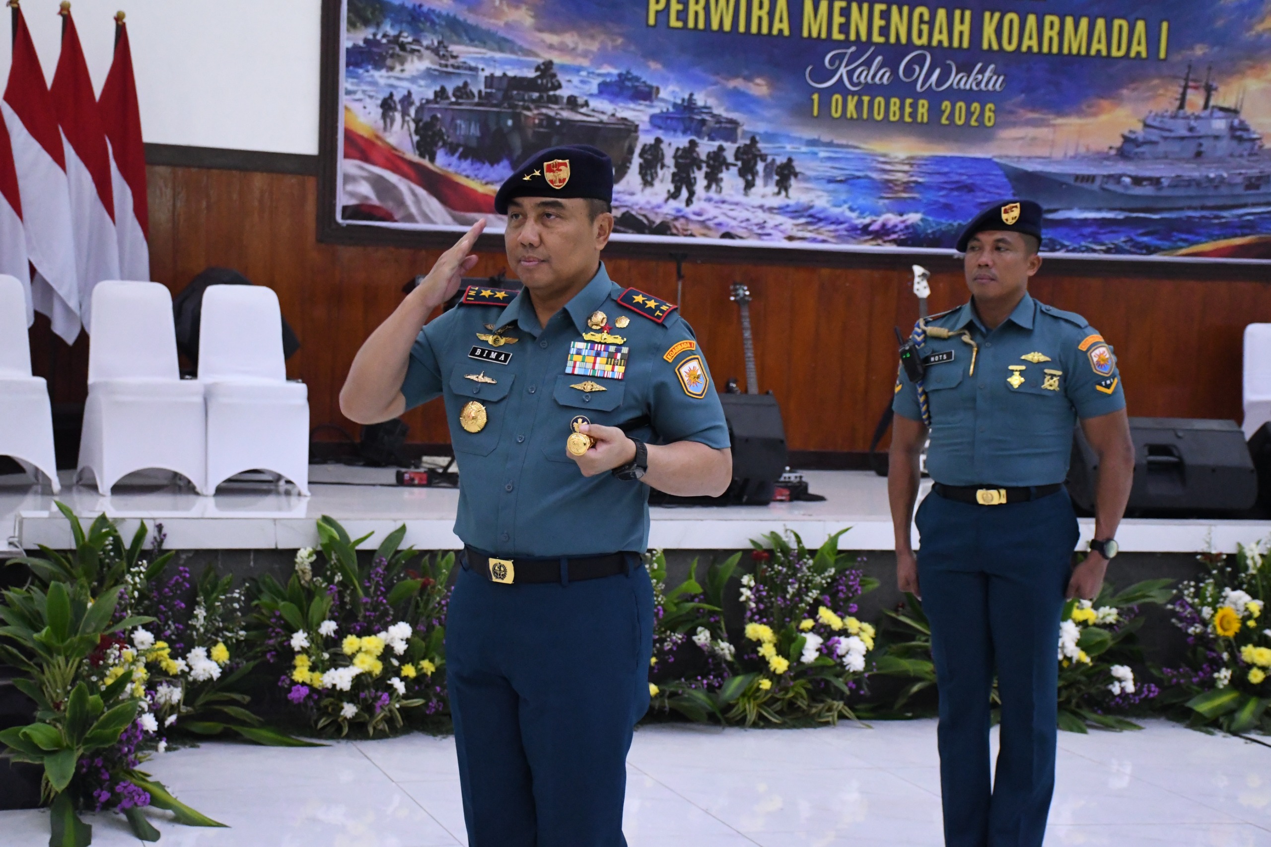 PANGKOARMADA I PIMPIN ACARA