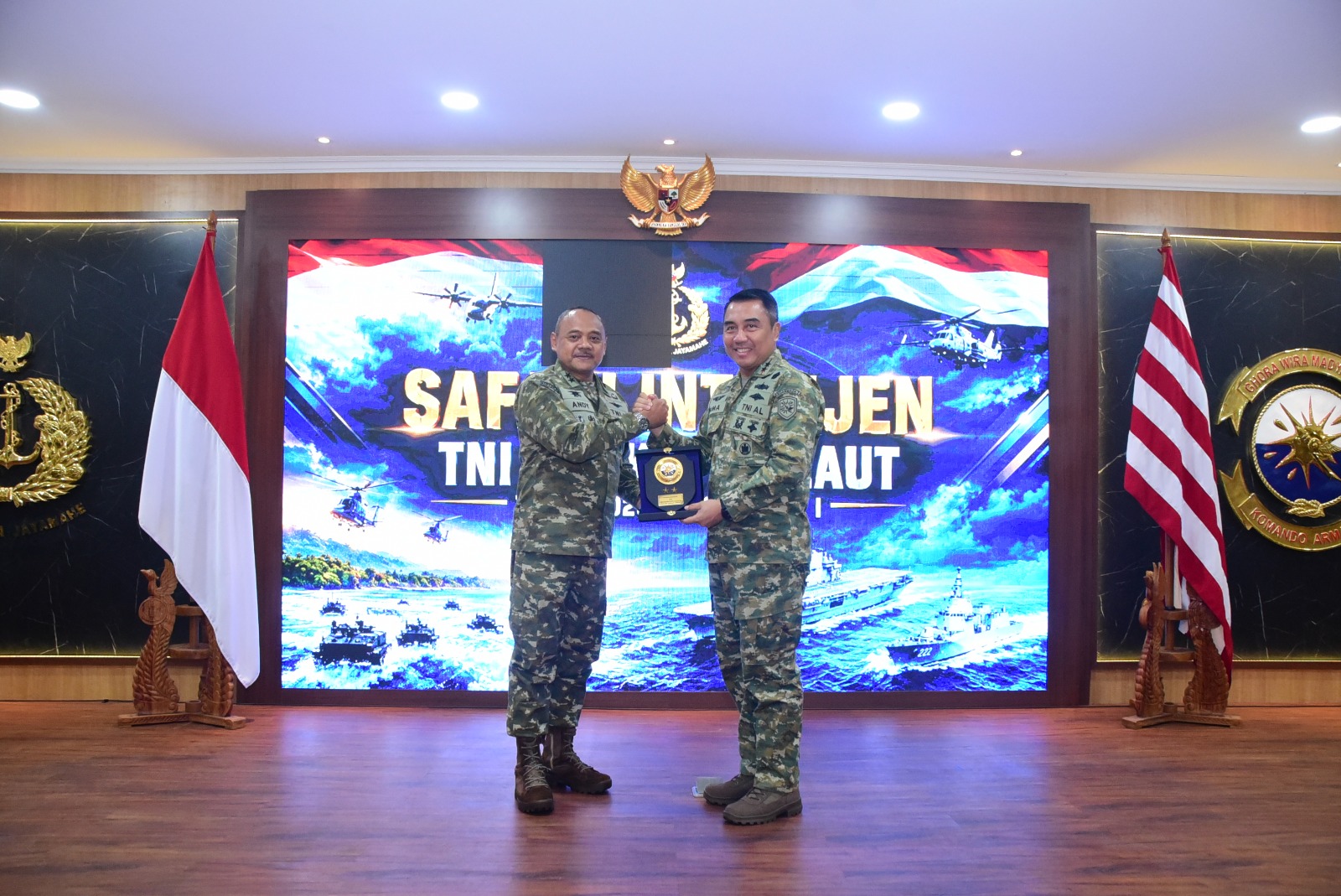 PANGKOARMADA I TERIMA KUNJUNGAN ASINTEL KASAL