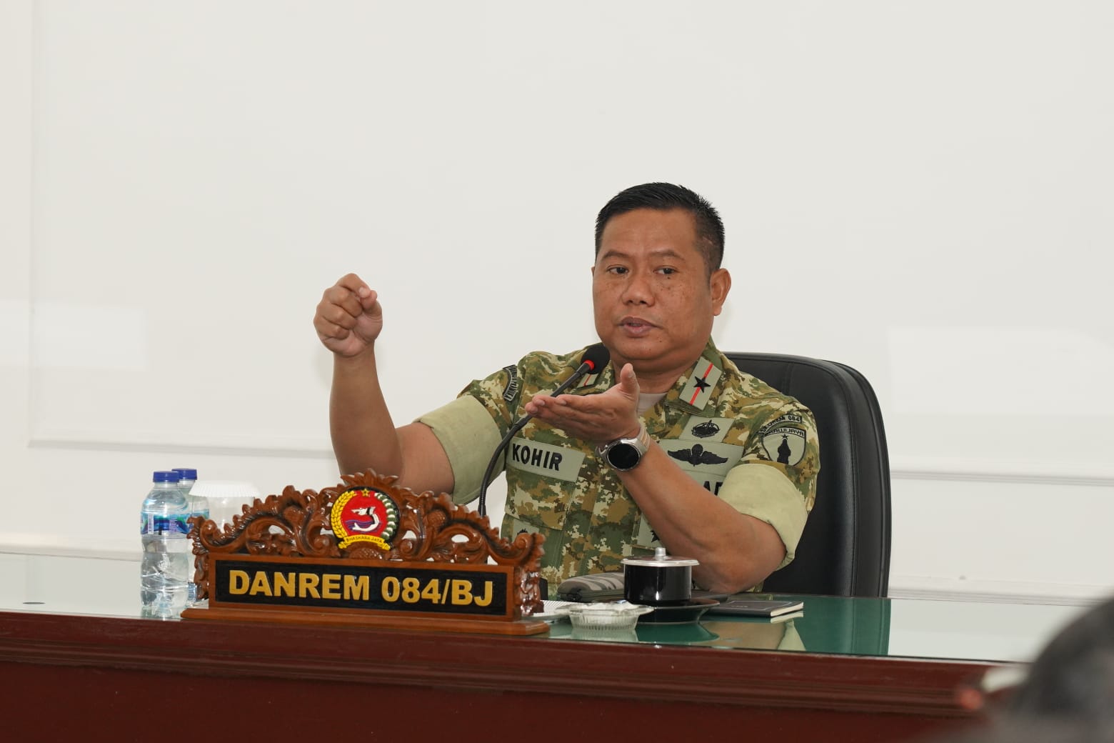 Danrem Bhaskara Jaya Pimpin Rapat